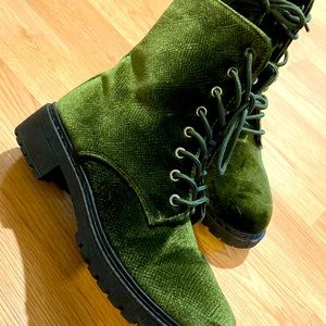 Wanted: Green, fuzzy, reptile like pattern, lace up boots with zipper size 9